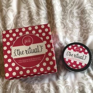 Perfectly Posh Ritual Mask